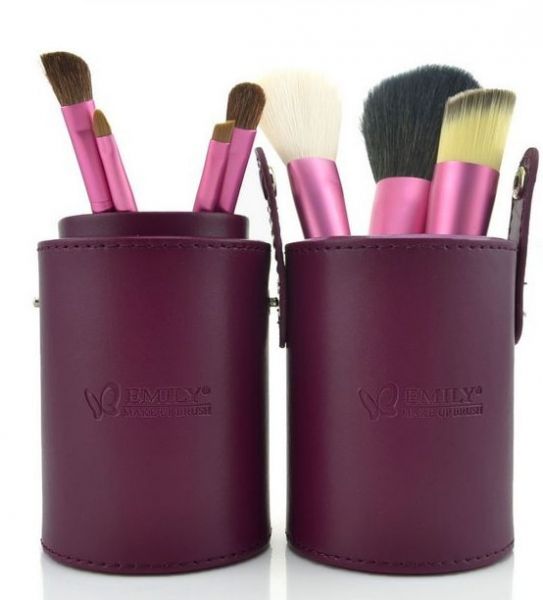 Kit 7 Pincéis Emily Roxo.'