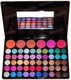 Paleta de sombras e Blush 56 cores.'