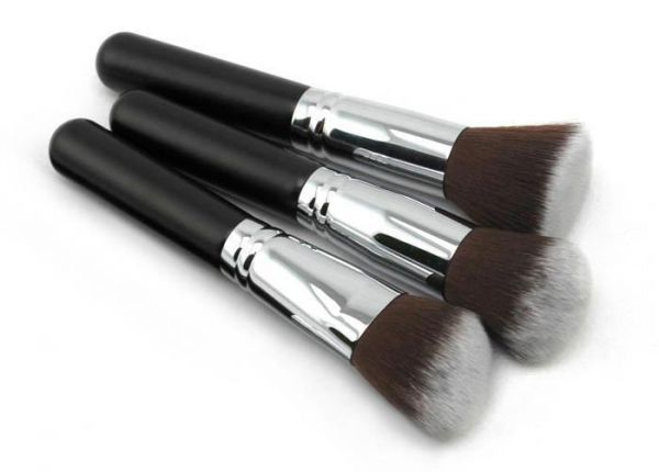 Kit 3 Pincéis Inspirado na Sigma - F80, F82 e F84.'